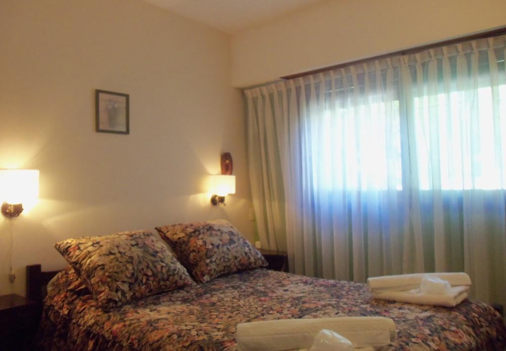 Dino'S Hotel Villa Gesell Δωμάτιο φωτογραφία