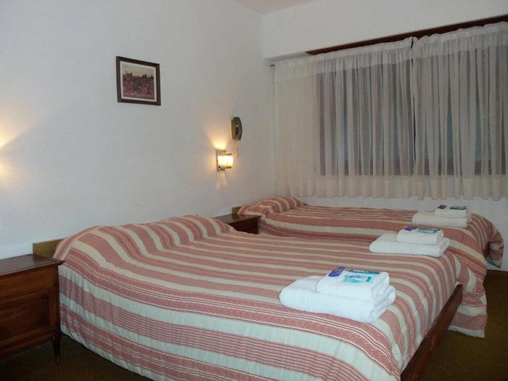 Dino'S Hotel Villa Gesell Δωμάτιο φωτογραφία