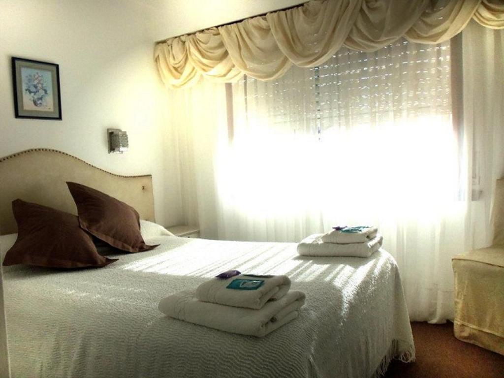 Dino'S Hotel Villa Gesell Δωμάτιο φωτογραφία
