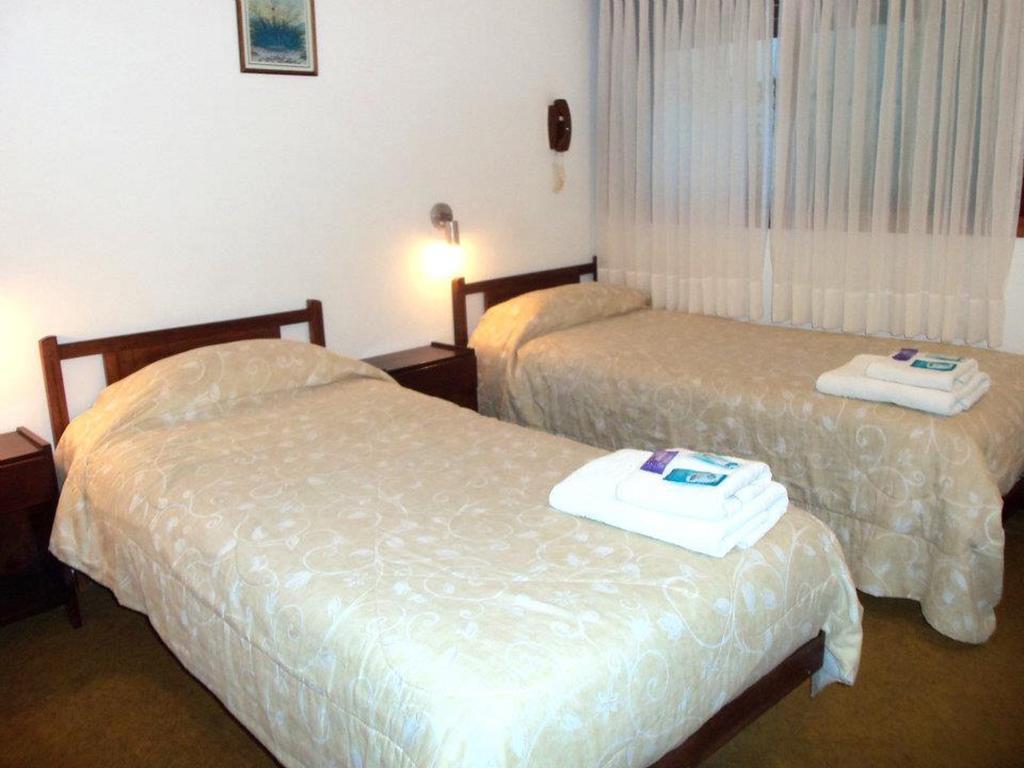 Dino'S Hotel Villa Gesell Δωμάτιο φωτογραφία